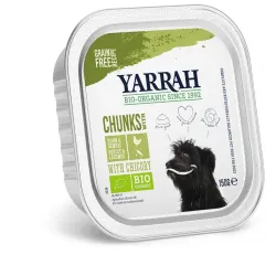 Hrana umeda bio pentru caini, bucati de pui cu legume, 150g Yarrah Hrana umeda bio pentru caini, bucati de pui cu legume, 150g Yarrah